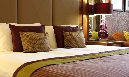Luxury Hotel Room 500 x 300